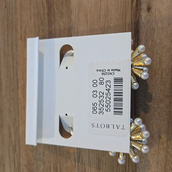 Talbots earings - Picture 2 of 3